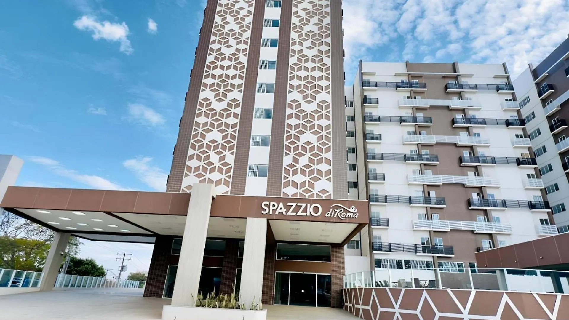 Spazzio Di'Roma - St Acesso Ao Acqua Park Caldas Novas